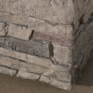 32'' STONE SQUARE MGO FIRE PIT W/ GREY TOP- 40,000 BTU